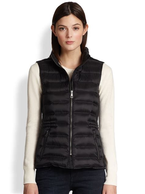 burberry vest for women.